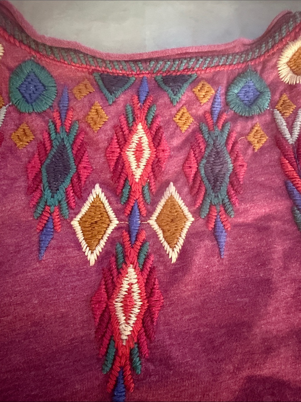 Johnny Was Magenta Pink Embroidered V-Neck Tee - Picture 6 of 9